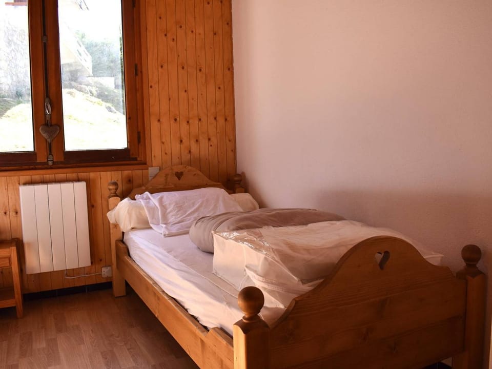 Appartement 3 pièces exposé sud avec balcon à Font-Romeu - FR-1-580-131 Apartment in Bolquère