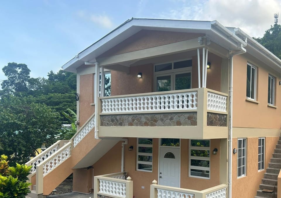 Property building, Balcony/Terrace