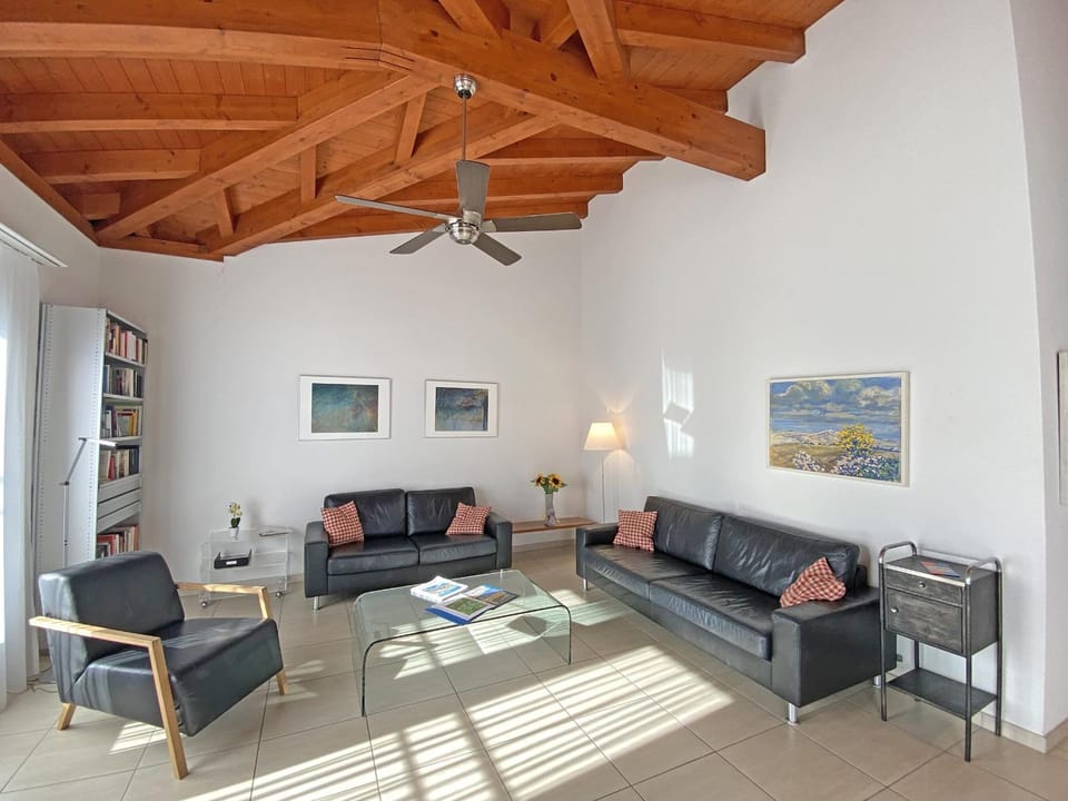 Casa La Brima by HolAp SA Apartment in Ascona
