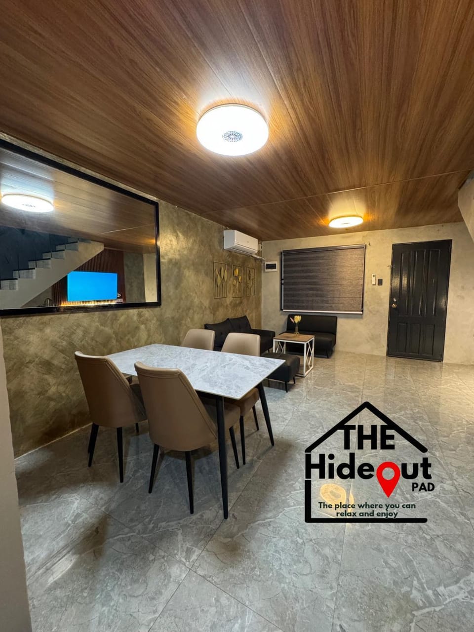 The Hideout Pad House in Angeles