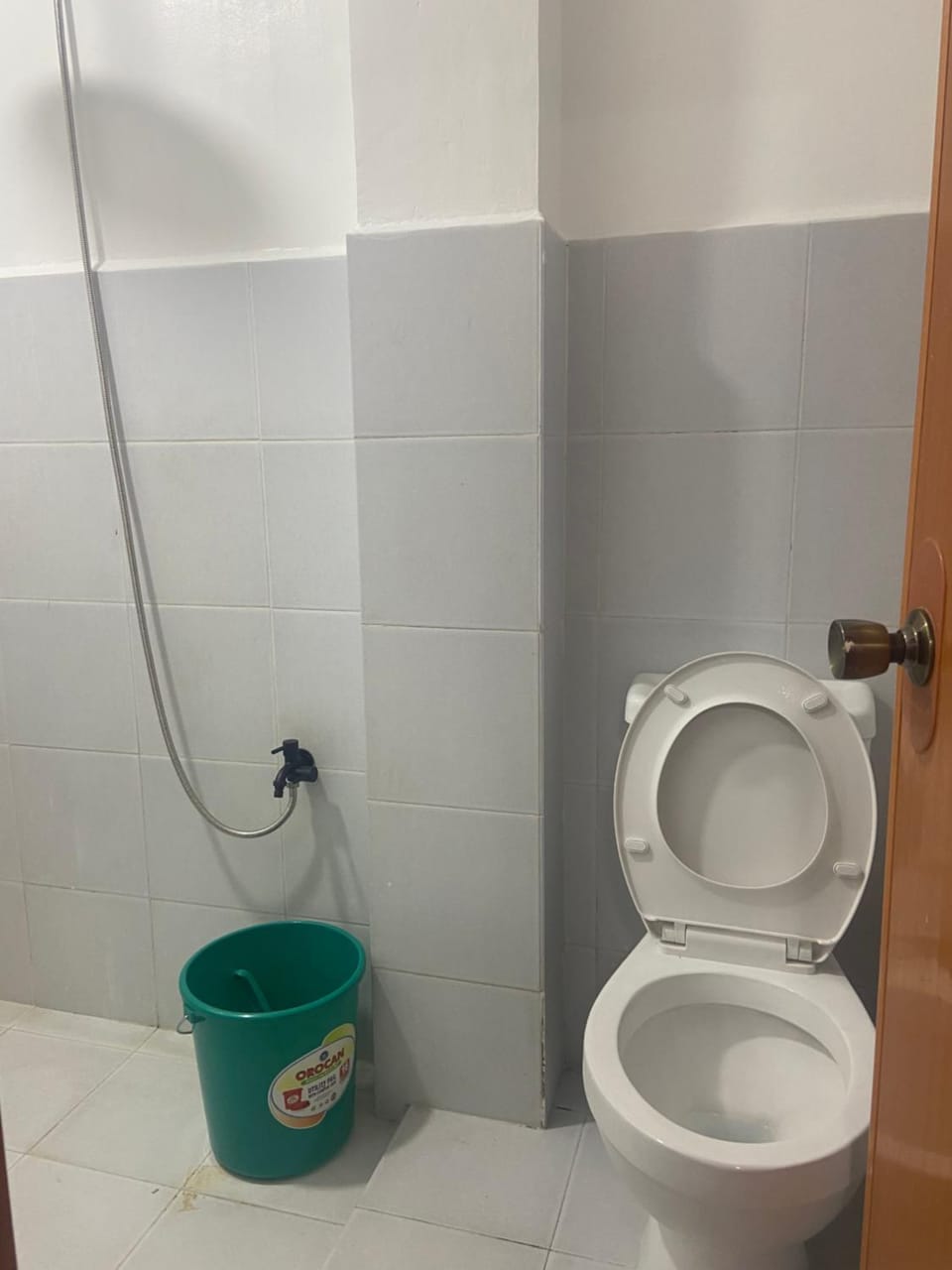 Marites Guesthouse Bed and Breakfast in Calabarzon