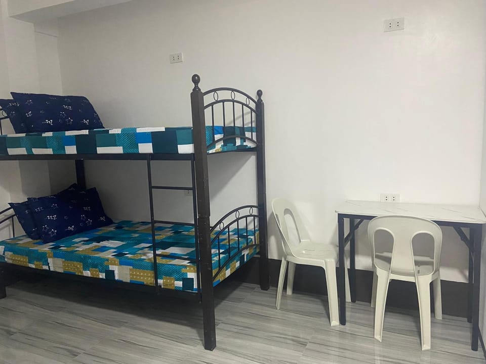 Marites Guesthouse Bed and Breakfast in Calabarzon