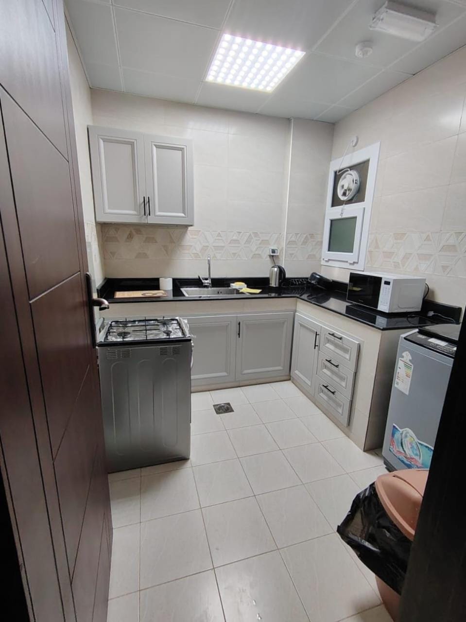 Kitchen or kitchenette