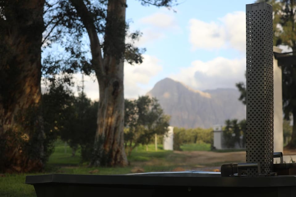 Calais Wine Estate Nature lodge in Western Cape