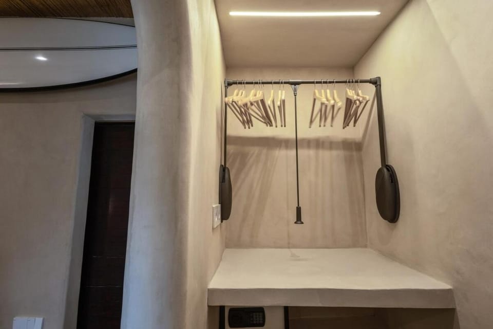 Exclusive 4BR Villa Kito - Cinema, Sauna, Yoga and Pool Villa in Kuta Selatan