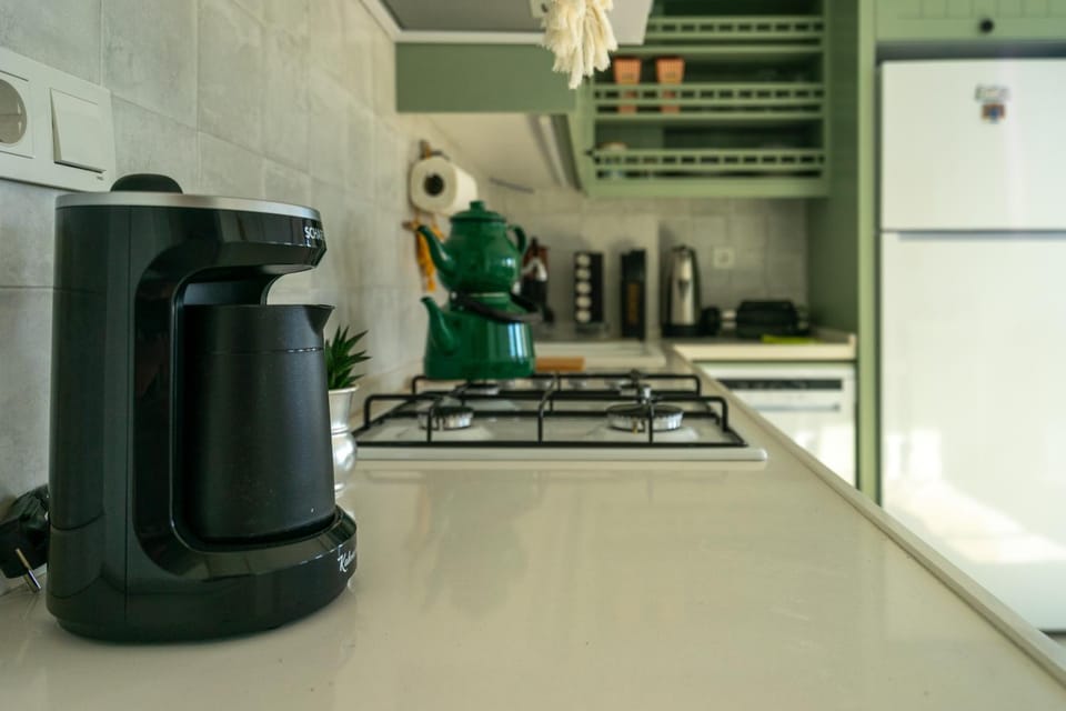 Coffee/tea facilities, Kitchen or kitchenette