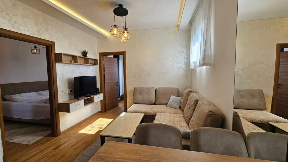 Uni 87 Zlatibor Apartment in Zlatibor