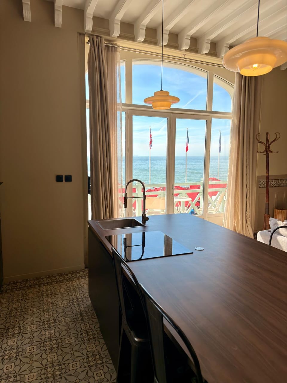 Natural landscape, Dining area, Sea view