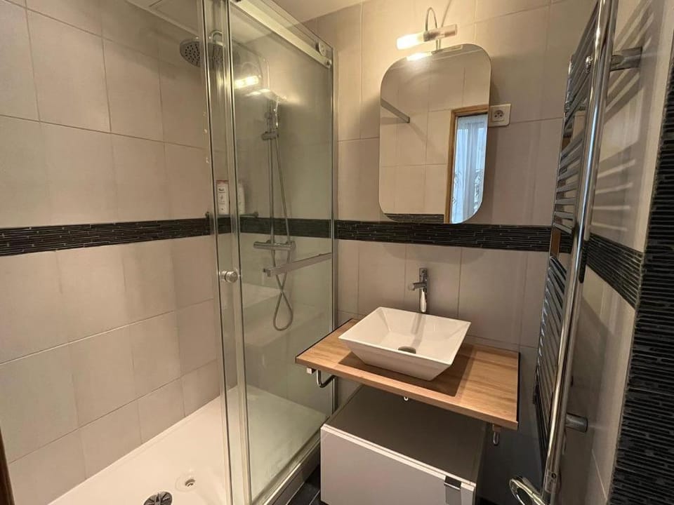 Paris Sentier Montorgueil Mobility Lease Apartment in Paris