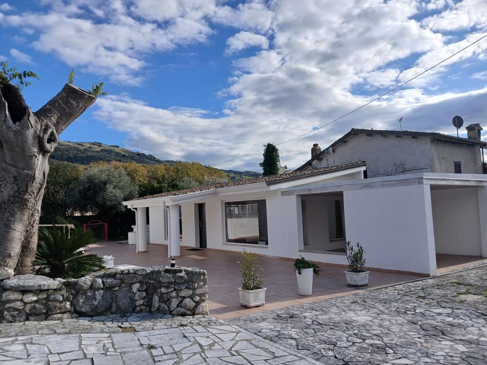 Casa Sole - between Rome and Naples, near Formia and the sea House in Lazio