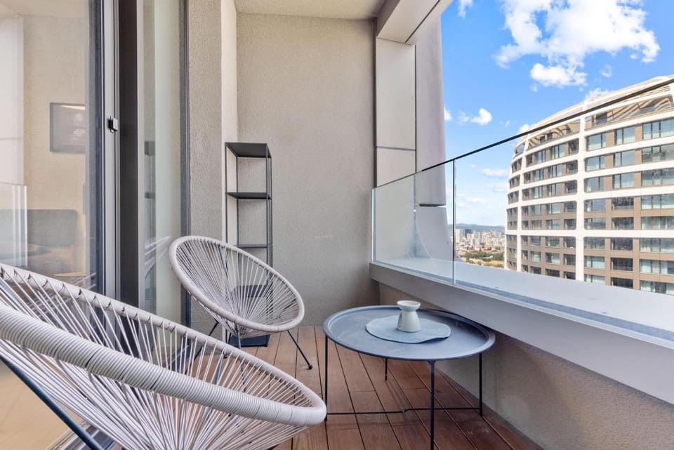 View (from property/room), Balcony/Terrace, Seating area