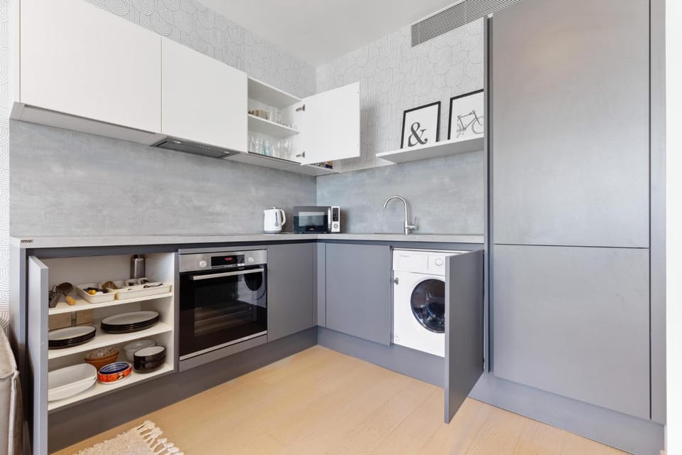 Coffee/tea facilities, Kitchen or kitchenette, washing machine