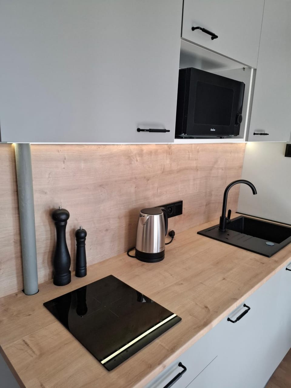 COZY Studio City Center Apartment in West Pomeranian Voivodeship, Poland