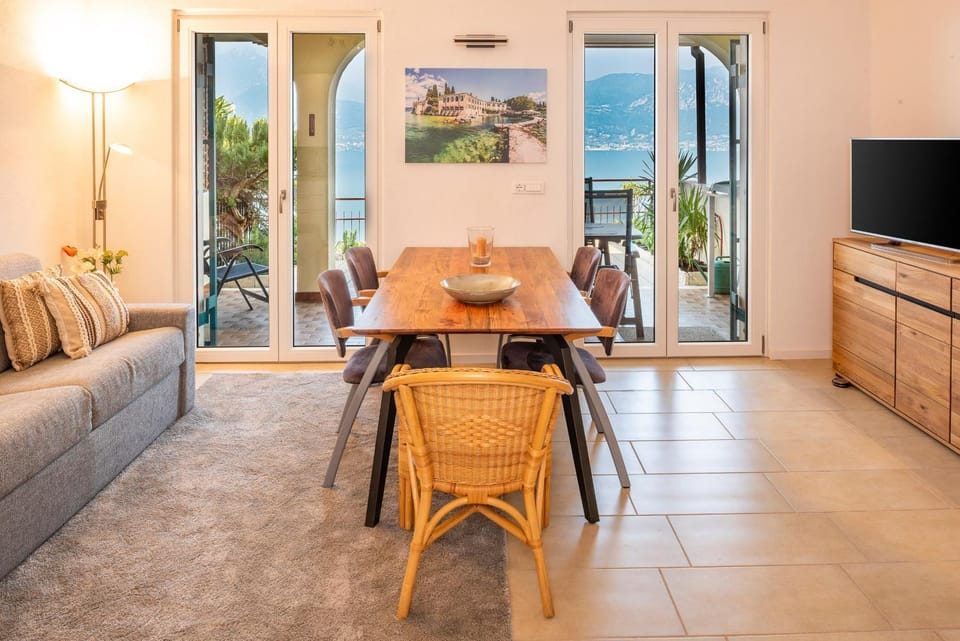 Panoramic Apartment SoleLago Apartment in San Zeno di Montagna