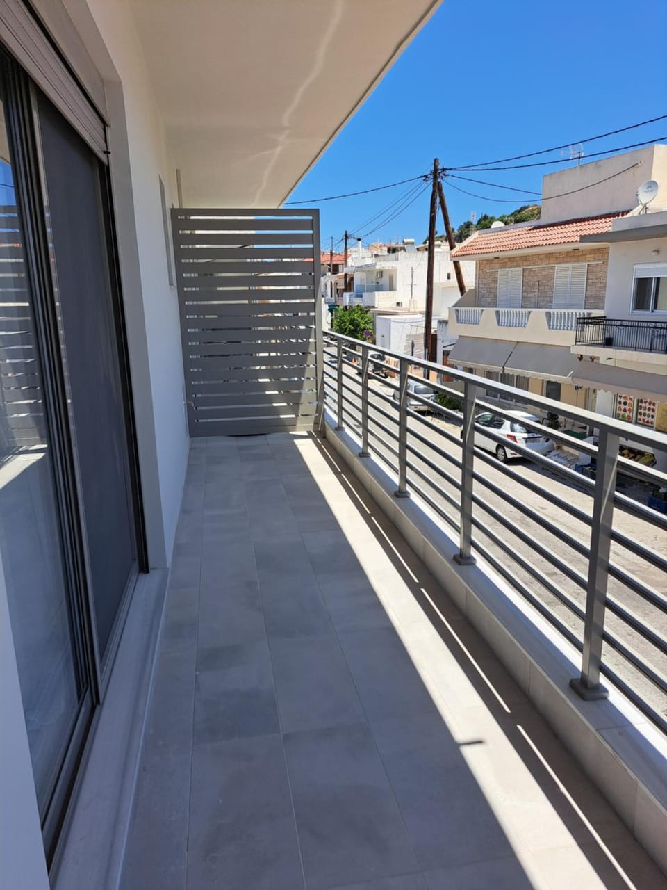 Property building, Balcony/Terrace, Street view