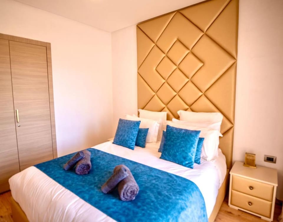 Modern 3BR Apartment with Pool & Golf Views Apartment in Marrakesh