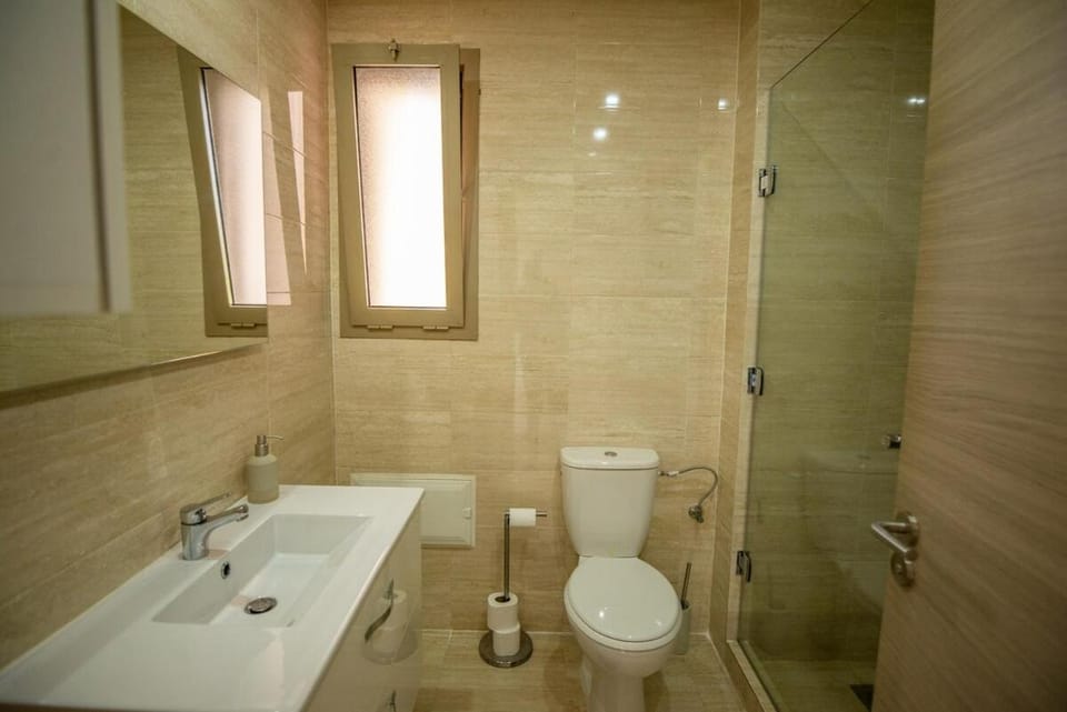 Modern 3BR Apartment with Pool & Golf Views Apartment in Marrakesh