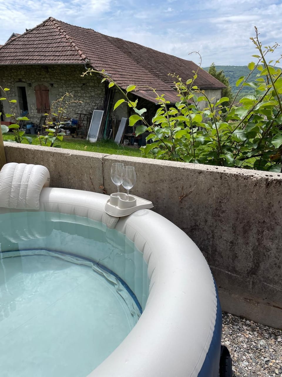 Hot Tub, Pool view