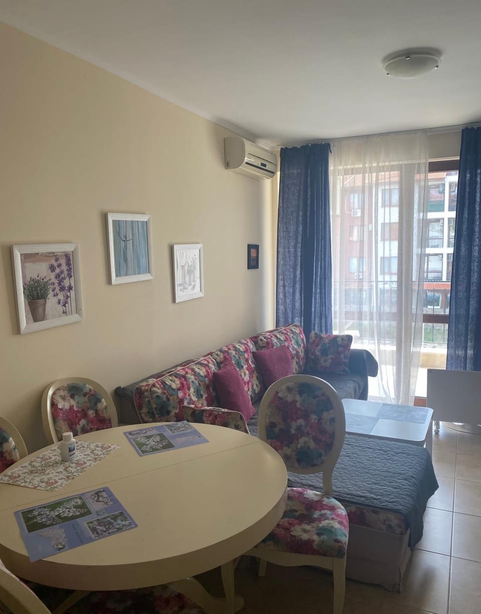 Квартира Аполлон 6 Apartment in Nessebar
