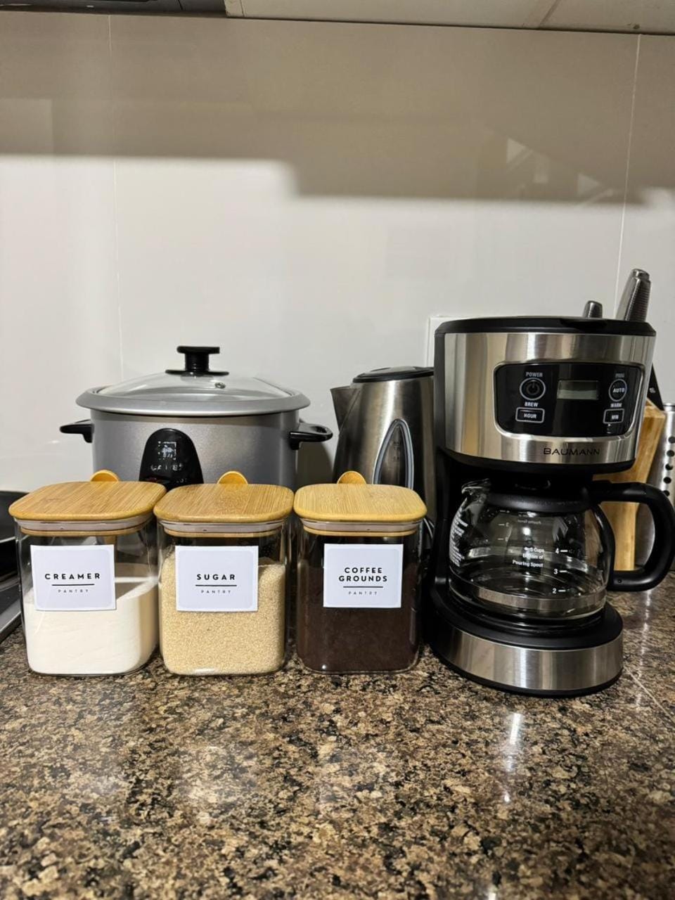 Coffee/tea facilities