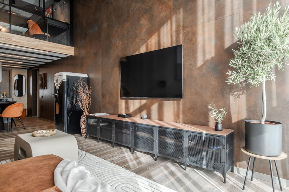 TV and multimedia, Living room