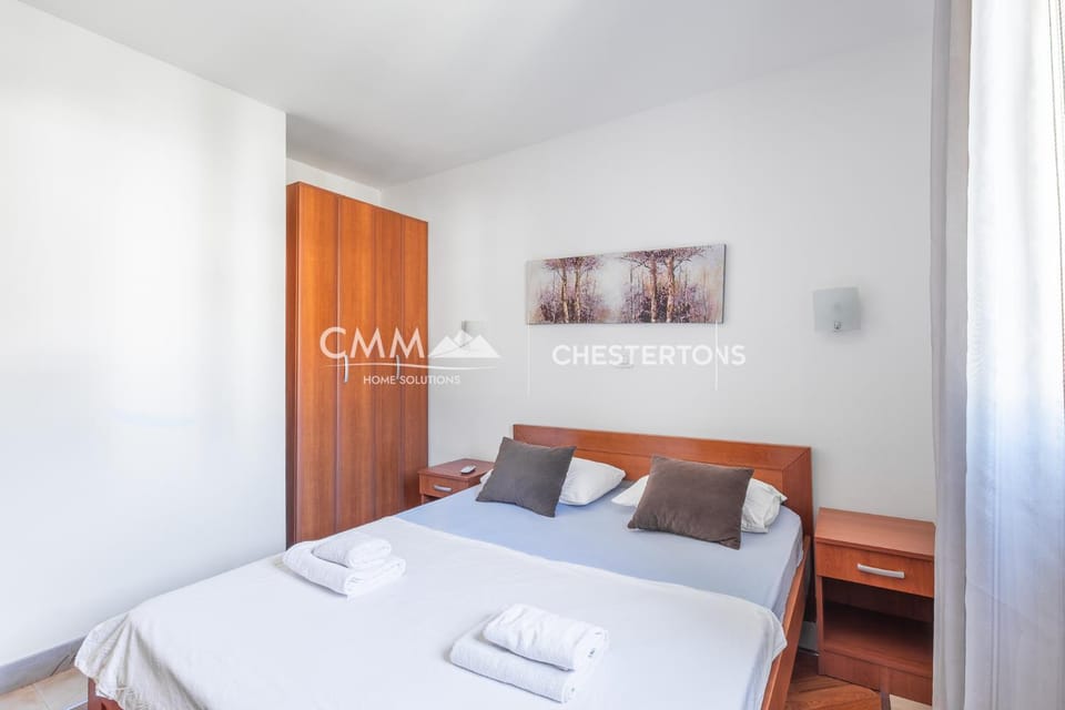Sunny City Centre Suite Apartment in Budva