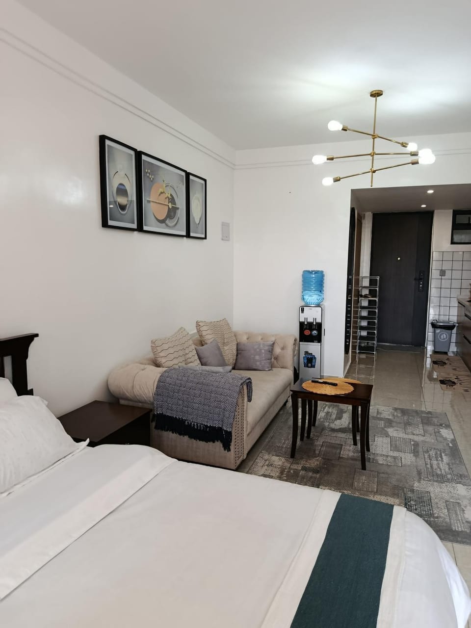 Cozy Loft near UN & Village Market Apartment in Nairobi