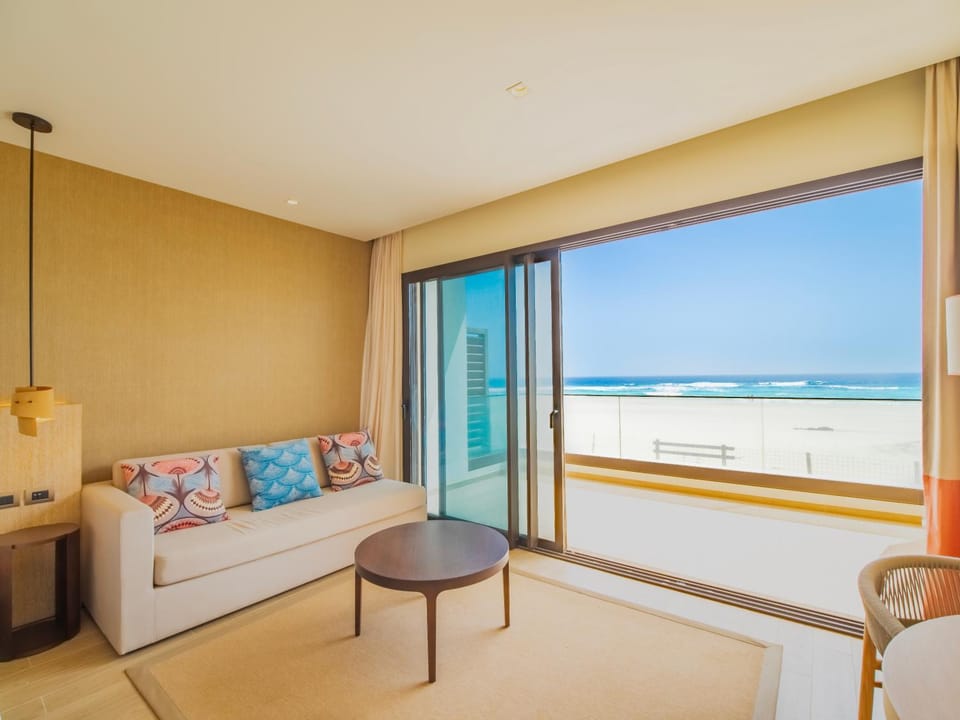 Balcony/Terrace, Living room, Sea view
