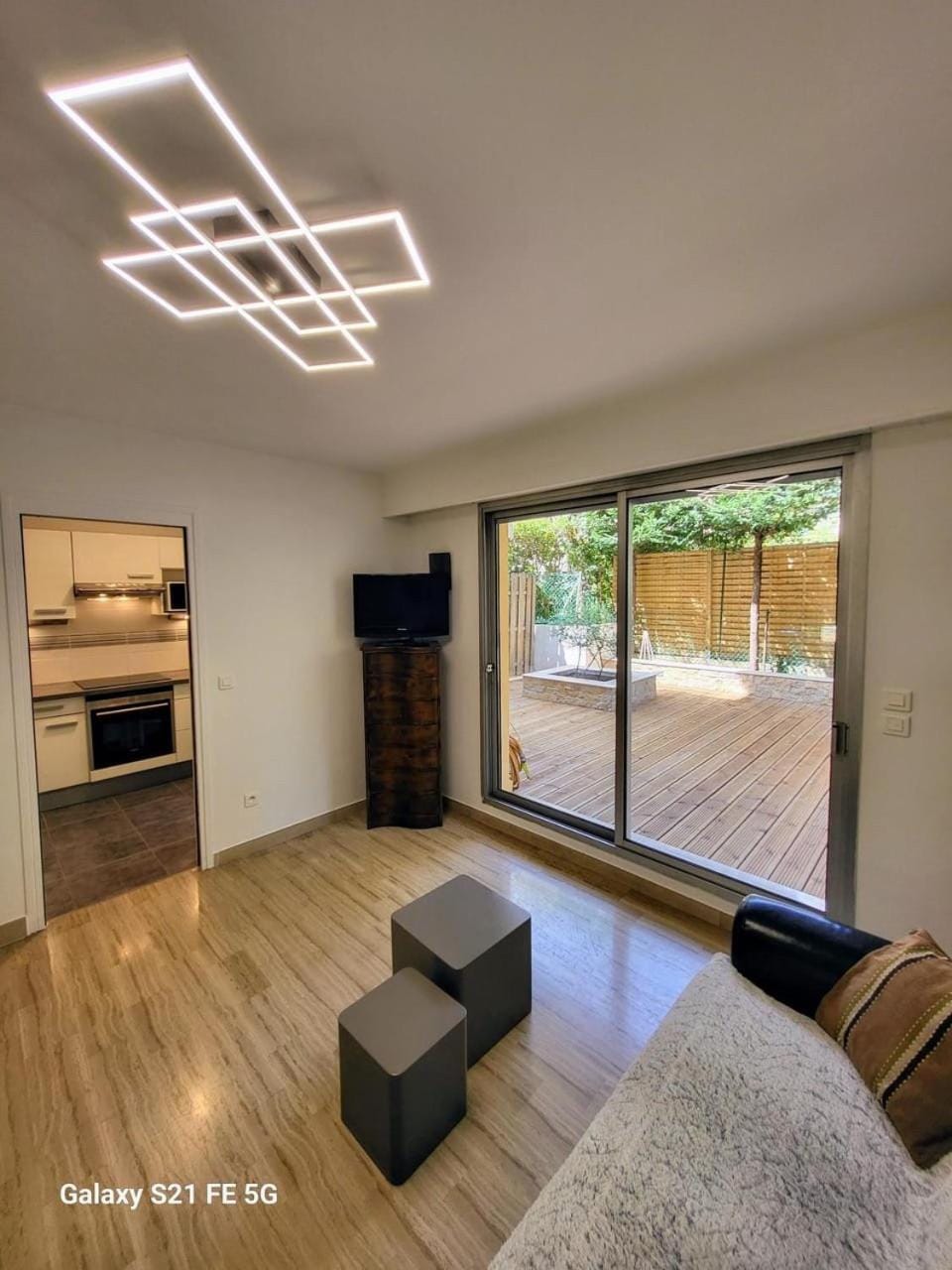 Communal lounge/ TV room, Living room