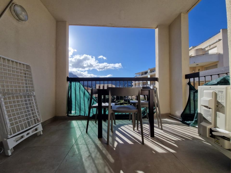 T2 Terrasse Vue Mer Centre Calvi Apartment in Calvi