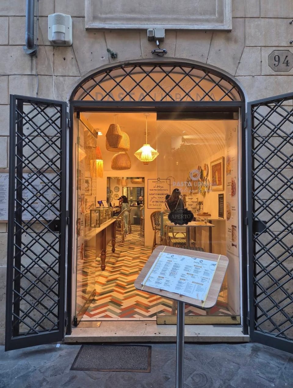 Restaurant/places to eat