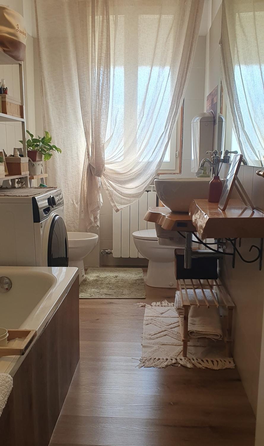 Bathroom, Bath