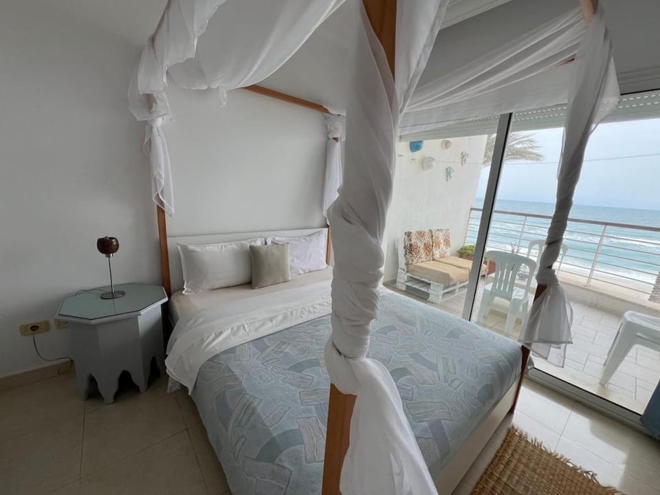 Bed, View (from property/room), Photo of the whole room, Bedroom, Sea view