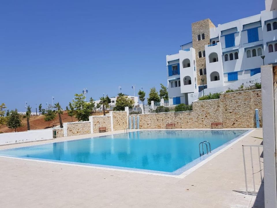 Beautiful apartment in secure residence with pool Apartment in Tangier-Tétouan-Al Hoceima