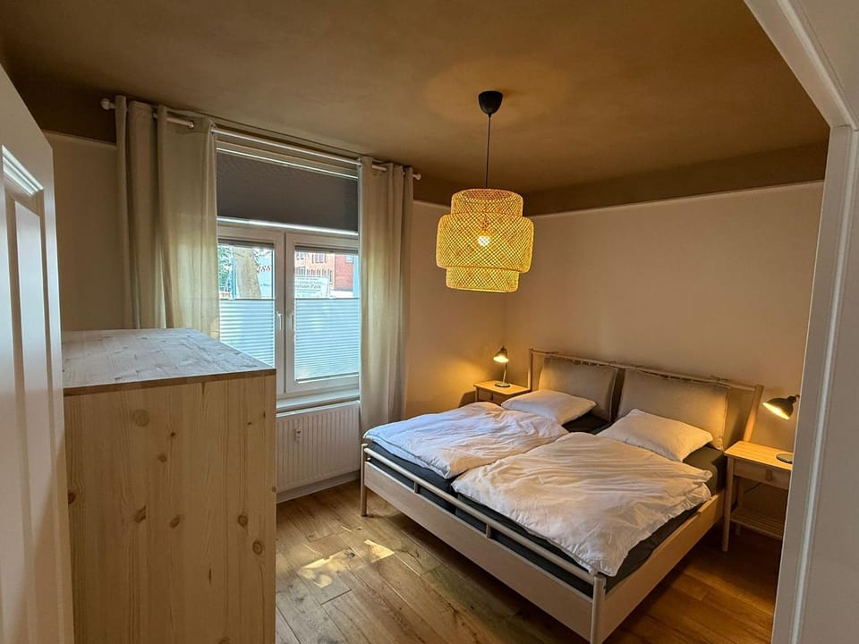 Bed, Photo of the whole room, Bedroom, wardrobe