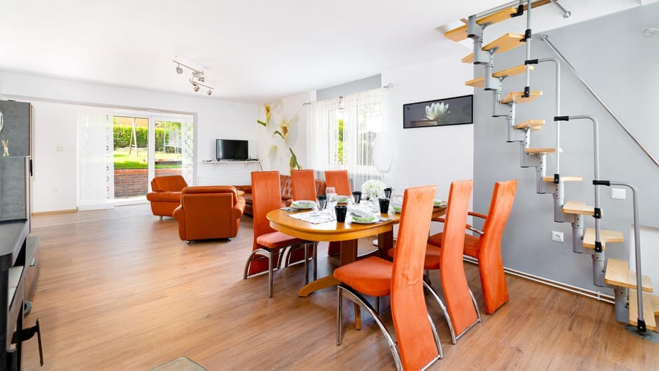 Komfortowy Apartament Zielony Zakątek z widokiem na góry Apartment in Lower Silesian Voivodeship