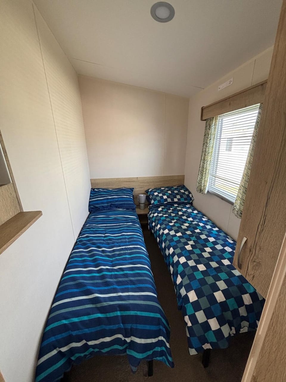Palm Grove 118 - Golden Palm Resort - pet friendly, Wi-Fic close to the beach - Meadow Lakes Caravan & Lodge Hire Apartment in Chapel Saint Leonards