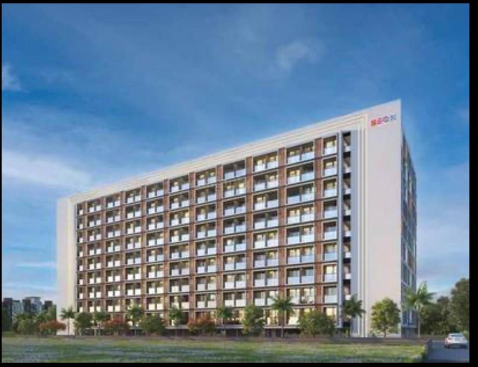 Petal Stays - Neon Homeotel 1 Km from Airport Bed and Breakfast in Pune