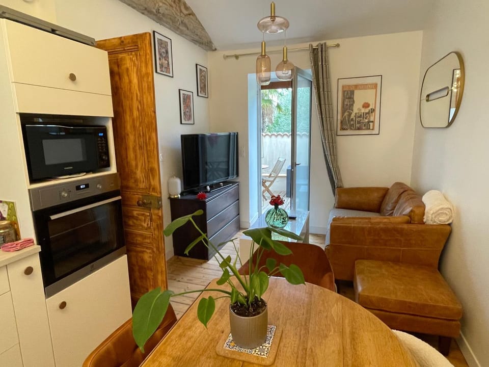 Appartement en Hyper Centre d Angoulême avec superbe terrasse extérieure Apartment in Angoulême
