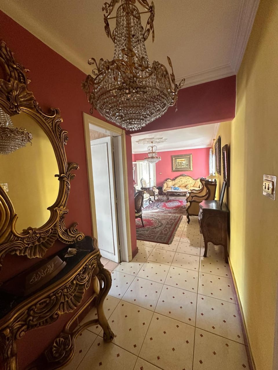 Living room, Seating area