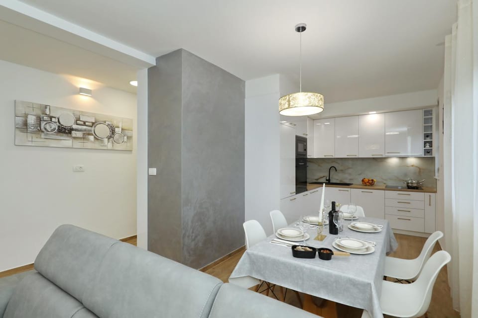 Apartment and room Mare Apartment in Zadar
