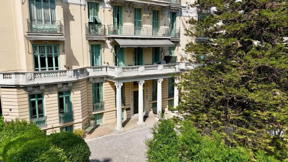 La Suite Palais Royal - 170m2 - 2 chambres Inn in Nice