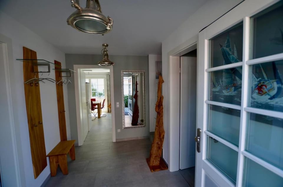 Haus Strandkoje DTV 5 Sterne Fahrräder und Sauna House in Wustrow