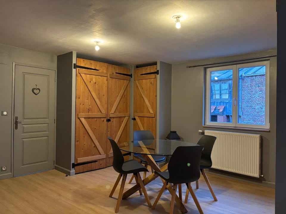 Côté Gîtes 9 personnes Cassel Apartment in Hauts-de-France