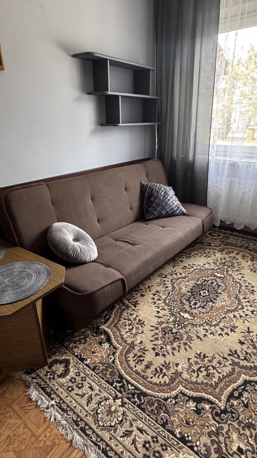 Bed, Living room, Photo of the whole room, Seating area, Bedroom