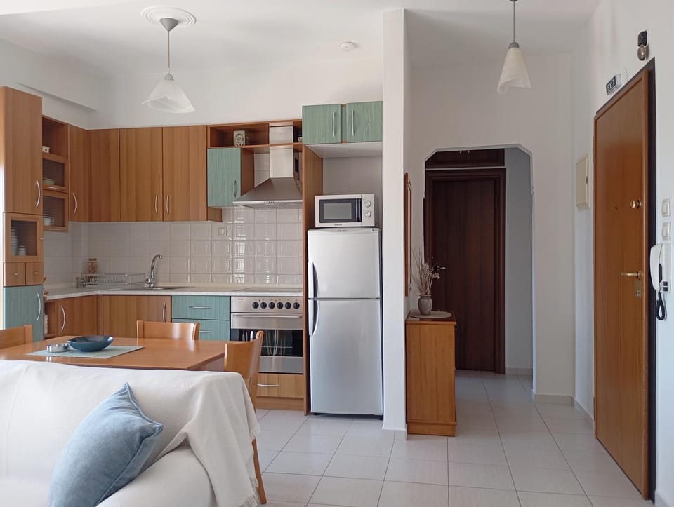 Kitchen or kitchenette, Living room, Photo of the whole room