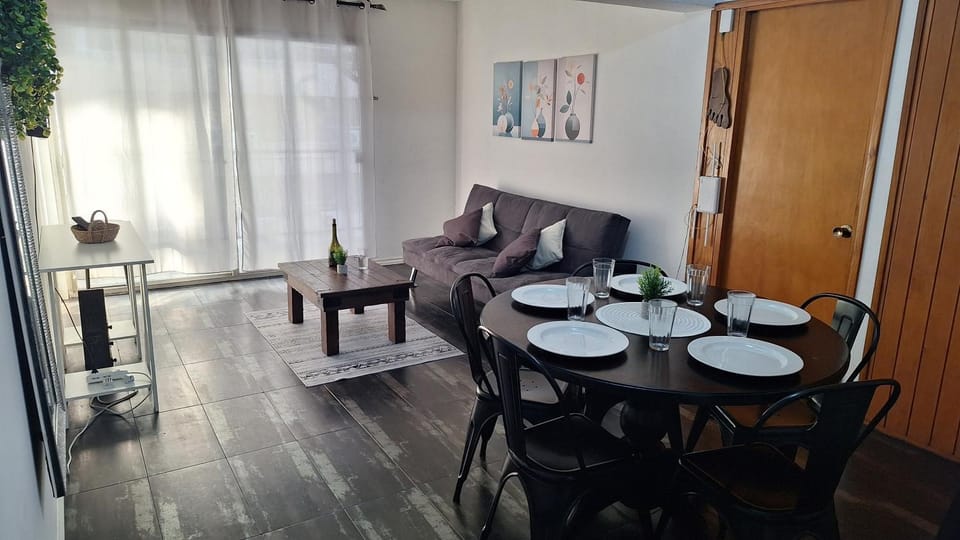 Living room, Dining area