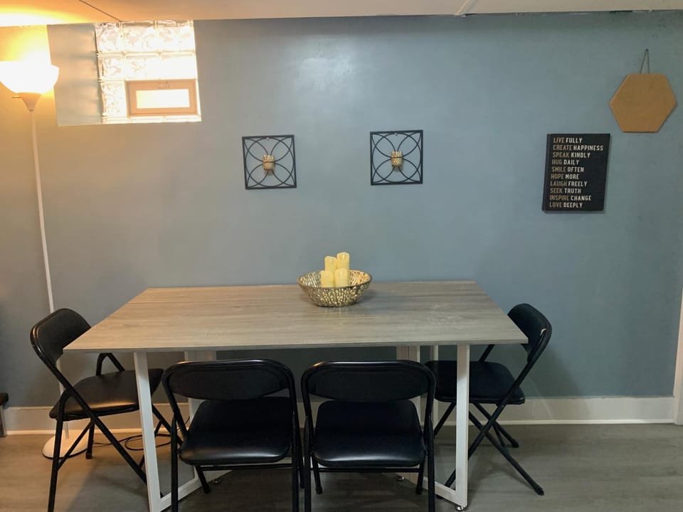 Dining area, Dinner