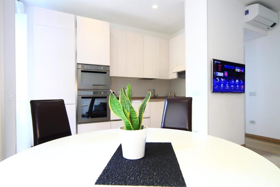 TV and multimedia, Living room, air conditioner