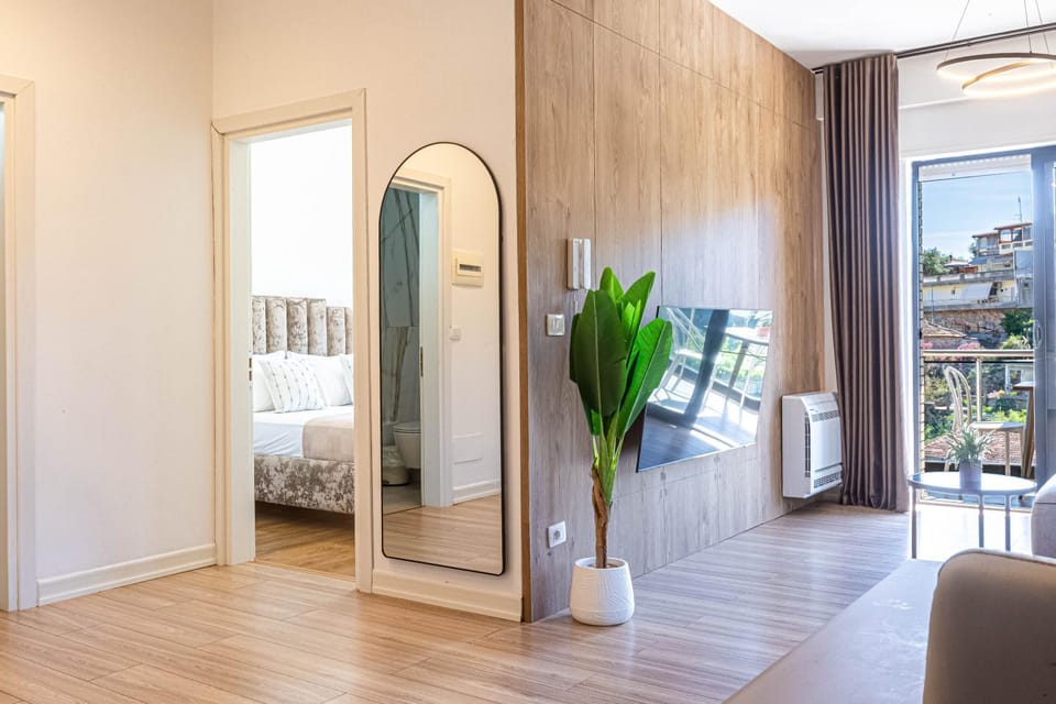 AMA'S 1BR Ap 3 - Parking, Kitchen & Sea View Apartment in Vlorë County, Albania